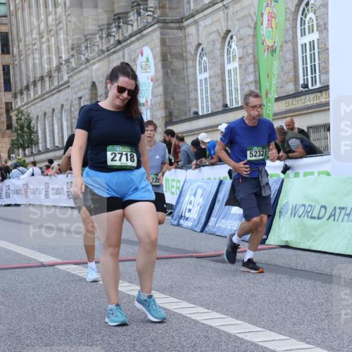 07.09.2025 - BARMER Alsterlauf Strokosch-Dieckow http://msf.ph/oto/8725048 07.09.2025 10:17:42 Ziel 2031, 2222, 2447, 2448, 2555, 2718, 2720, 4109, 5232, 5832, 6292 meine-sportfotos.de