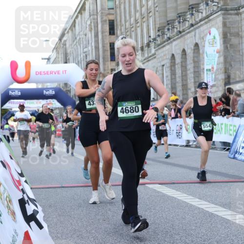 07.09.2025 - BARMER Alsterlauf Strokosch-Dieckow http://msf.ph/oto/8725069 07.09.2025 10:17:51 Ziel 2066, 2268, 2470, 2720, 2858, 2946, 3231, 3304, 3793, 3811, 4109, 4324, 4325, 4396, 4680, 4758, 5547 meine-sportfotos.de