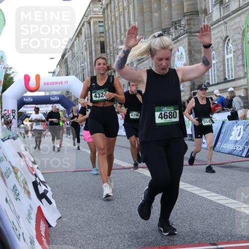 07.09.2025 - BARMER Alsterlauf Strokosch-Dieckow http://msf.ph/oto/8725070 07.09.2025 10:17:52 Ziel 2066, 2268, 2470, 2720, 2858, 2946, 3231, 3304, 3793, 3811, 4109, 4324, 4325, 4396, 4680, 4758, 5547 meine-sportfotos.de