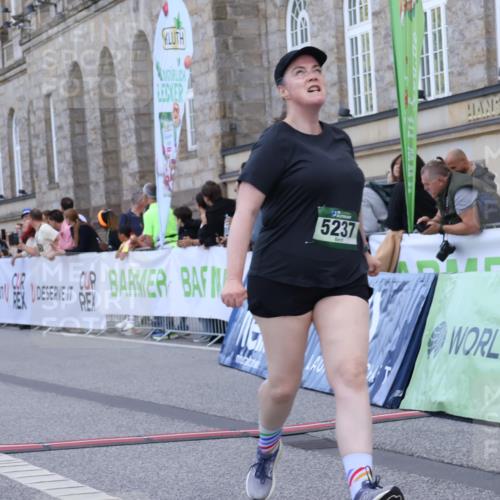 07.09.2025 - BARMER Alsterlauf Strokosch-Dieckow http://msf.ph/oto/8725090 07.09.2025 10:18:05 Ziel 3372, 4447, 5237, 5545, 5632, 5680, 5946, 8082 meine-sportfotos.de