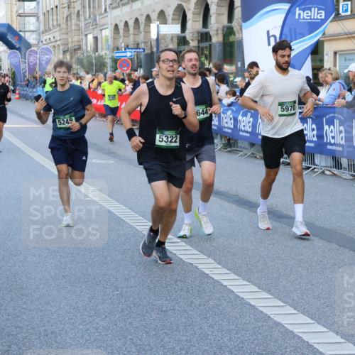 07.09.2025 - BARMER Alsterlauf Strokosch-Dieckow http://msf.ph/oto/8725109 07.09.2025 09:47:10 Ziel 2656, 3484, 3974, 4068, 4196, 4212, 4408, 4524, 4978, 5538, 5775, 6294, 6298, 6321, 8161, 8454 meine-sportfotos.de