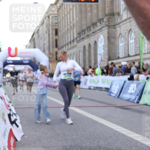 07.09.2025 - BARMER Alsterlauf Strokosch-Dieckow http://msf.ph/oto/8725117 07.09.2025 10:18:17 Ziel 2466, 3731, 4019, 4025, 4130, 4148, 4200, 4270, 4790, 4791, 5032, 5087, 5305, 5632 meine-sportfotos.de