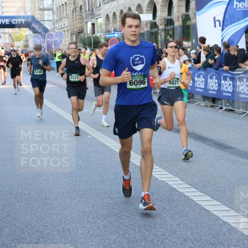 07.09.2025 - BARMER Alsterlauf Strokosch-Dieckow http://msf.ph/oto/8725129 07.09.2025 09:47:08 Ziel 3484, 3555, 4068, 4196, 4212, 4408, 4524, 4978, 5296, 5538, 5775, 5941, 6294, 6298, 6321, 8161, 8339, 8454 meine-sportfotos.de