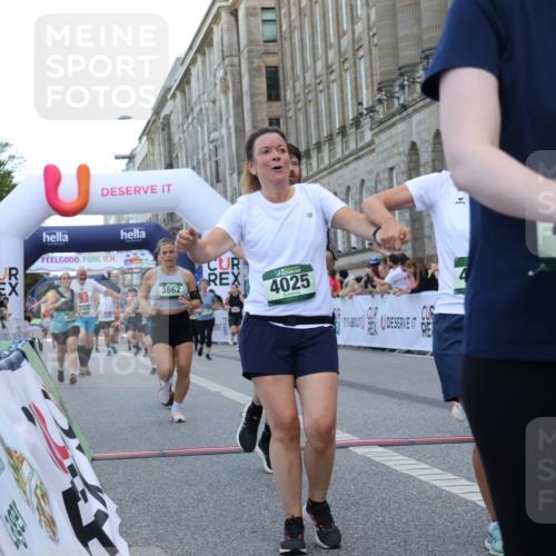 07.09.2025 - BARMER Alsterlauf Strokosch-Dieckow http://msf.ph/oto/8725132 07.09.2025 10:18:25 Ziel 2466, 2901, 3194, 3723, 3862, 3881, 4019, 4025, 4130, 4148, 4200, 4270, 5033, 5168, 5305, 5464, 5465 meine-sportfotos.de