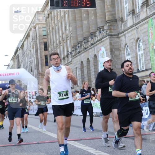 07.09.2025 - BARMER Alsterlauf Strokosch-Dieckow http://msf.ph/oto/8725156 07.09.2025 10:18:34 Ziel 2493, 2821, 3000, 3052, 3194, 3199, 3200, 3435, 3881, 3993, 4404, 4802, 5464, 5465, 8119, 8149, 8326 meine-sportfotos.de