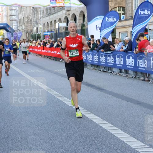 07.09.2025 - BARMER Alsterlauf Strokosch-Dieckow http://msf.ph/oto/8725158 07.09.2025 09:47:05 Ziel 2564, 3484, 3555, 4010, 4068, 4196, 4212, 4408, 4427, 4524, 4978, 5296, 5538, 5775, 5941, 6294, 6298, 6321, 8161, 8339, 8368 meine-sportfotos.de