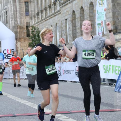 07.09.2025 - BARMER Alsterlauf Strokosch-Dieckow http://msf.ph/oto/8725176 07.09.2025 10:18:44 Ziel 2488, 3724, 4009, 4293, 4322, 4818, 5403, 5994 meine-sportfotos.de