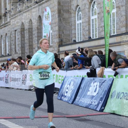 07.09.2025 - BARMER Alsterlauf Strokosch-Dieckow http://msf.ph/oto/8725184 07.09.2025 10:18:46 Ziel 2488, 2571, 3021, 3724, 4009, 4293, 4322, 4818, 5403, 5405, 5994 meine-sportfotos.de