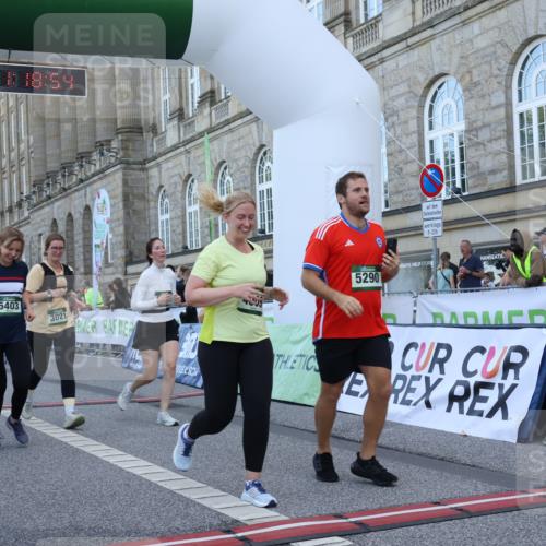 07.09.2025 - BARMER Alsterlauf Strokosch-Dieckow http://msf.ph/oto/8725201 07.09.2025 10:18:52 Ziel 2255, 2286, 2488, 2571, 3021, 3138, 3139, 3499, 4009, 4343, 4661, 4818, 5403, 5405, 8186, 8214 meine-sportfotos.de