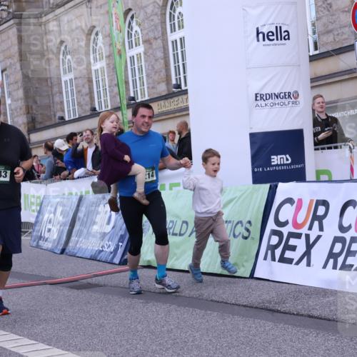 07.09.2025 - BARMER Alsterlauf Strokosch-Dieckow http://msf.ph/oto/8725215 07.09.2025 10:18:57 Ziel 2255, 2286, 2571, 2575, 2715, 3021, 3138, 3139, 3499, 4343, 4661, 4724, 5405, 8186, 8214 meine-sportfotos.de