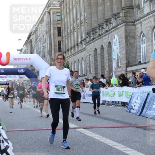 07.09.2025 - BARMER Alsterlauf Strokosch-Dieckow http://msf.ph/oto/8725256 07.09.2025 10:19:16 Ziel 2099, 2267, 2554, 2625, 3084, 3092, 3478, 4023, 4071, 4780, 8021, 8063 meine-sportfotos.de