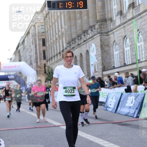 07.09.2025 - BARMER Alsterlauf Strokosch-Dieckow http://msf.ph/oto/8725258 07.09.2025 10:19:18 Ziel 2267, 2554, 2625, 3084, 3092, 4023, 4071, 4780, 8021, 8063 meine-sportfotos.de