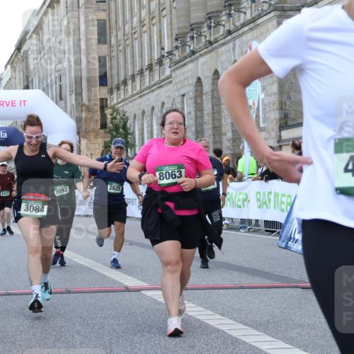 07.09.2025 - BARMER Alsterlauf Strokosch-Dieckow http://msf.ph/oto/8725262 07.09.2025 10:19:20 Ziel 2267, 2554, 2625, 3084, 3092, 4023, 4071, 4477, 4780, 8063 meine-sportfotos.de