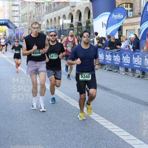 07.09.2025 - BARMER Alsterlauf Strokosch-Dieckow http://msf.ph/oto/8725278 07.09.2025 09:46:50 Ziel 2564, 2748, 3555, 4010, 4403, 4427, 4679, 4754, 4784, 4821, 5248, 5296, 5322, 5644, 5941, 5970, 6043, 6294, 8168, 8203, 8248, 8339, 8368 meine-sportfotos.de