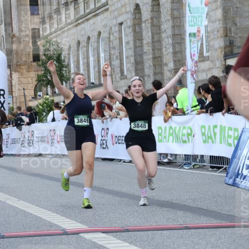 07.09.2025 - BARMER Alsterlauf Strokosch-Dieckow http://msf.ph/oto/8725280 07.09.2025 10:19:28 Ziel 2063, 3143, 3848, 3849, 4477 meine-sportfotos.de