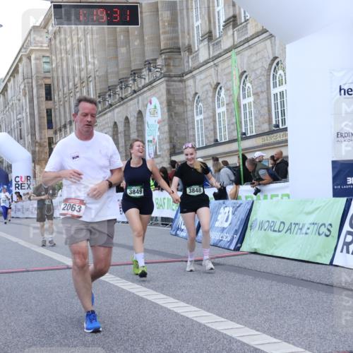 07.09.2025 - BARMER Alsterlauf Strokosch-Dieckow http://msf.ph/oto/8725286 07.09.2025 10:19:30 Ziel 2063, 2219, 3143, 3848, 3849, 4477, 4869 meine-sportfotos.de