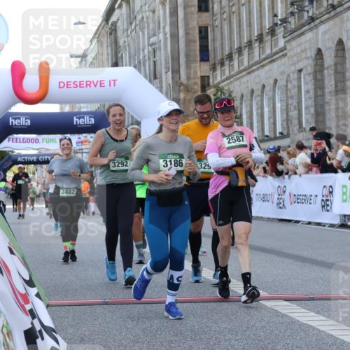 07.09.2025 - BARMER Alsterlauf Strokosch-Dieckow http://msf.ph/oto/8725309 07.09.2025 10:19:44 Ziel 2189, 2587, 2725, 3186, 3291, 3292, 3882, 4207, 4284, 4410, 4438, 4459, 5622, 5706, 6055 meine-sportfotos.de