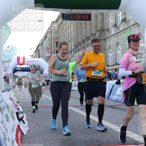 07.09.2025 - BARMER Alsterlauf Strokosch-Dieckow http://msf.ph/oto/8725316 07.09.2025 10:19:47 Ziel 2189, 2587, 2725, 3186, 3291, 3292, 3581, 3882, 4207, 4284, 4410, 4438, 4459, 5622, 5706, 6003 meine-sportfotos.de