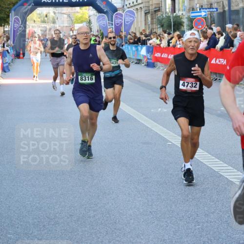 07.09.2025 - BARMER Alsterlauf Strokosch-Dieckow http://msf.ph/oto/8725317 07.09.2025 09:46:44 Ziel 2335, 2748, 4250, 4385, 4403, 4679, 4754, 4762, 4784, 4821, 4909, 5248, 5322, 5644, 5970, 6043, 6096, 8168, 8203, 8248 meine-sportfotos.de