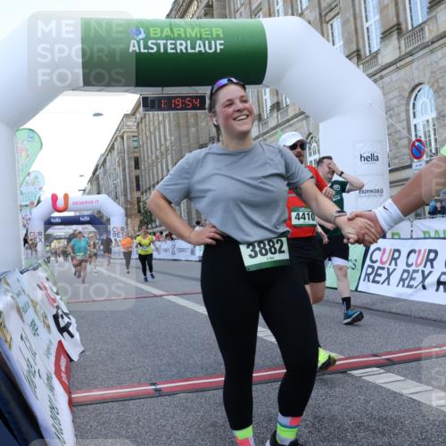 07.09.2025 - BARMER Alsterlauf Strokosch-Dieckow http://msf.ph/oto/8725328 07.09.2025 10:19:52 Ziel 2024, 2189, 2725, 3581, 3882, 4060, 4207, 4390, 4410, 4438, 4459, 5325, 5622, 5712, 6003 meine-sportfotos.de