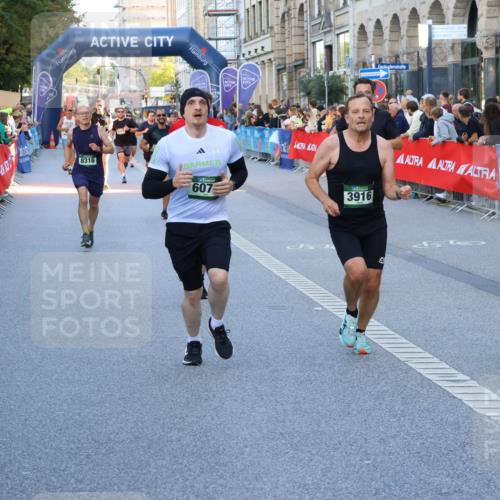 07.09.2025 - BARMER Alsterlauf Strokosch-Dieckow http://msf.ph/oto/8725338 07.09.2025 09:46:41 Ziel 2335, 2541, 2748, 2777, 4216, 4250, 4385, 4403, 4679, 4754, 4762, 4784, 4821, 4909, 5248, 5322, 5644, 5970, 6096, 8203, 8248, 8449 meine-sportfotos.de