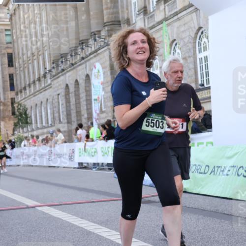 07.09.2025 - BARMER Alsterlauf Strokosch-Dieckow http://msf.ph/oto/8725372 07.09.2025 10:20:11 Ziel 2761, 4395, 4975, 5503, 5560, 5698, 6319 meine-sportfotos.de