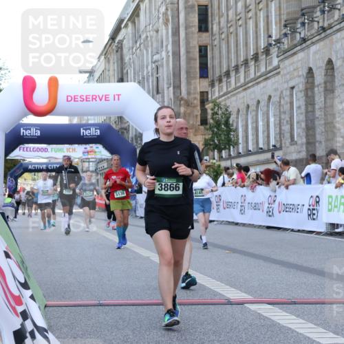 07.09.2025 - BARMER Alsterlauf Strokosch-Dieckow http://msf.ph/oto/8725388 07.09.2025 10:20:27 Ziel 2980, 3488, 3566, 3643, 3936, 4145, 5138 meine-sportfotos.de