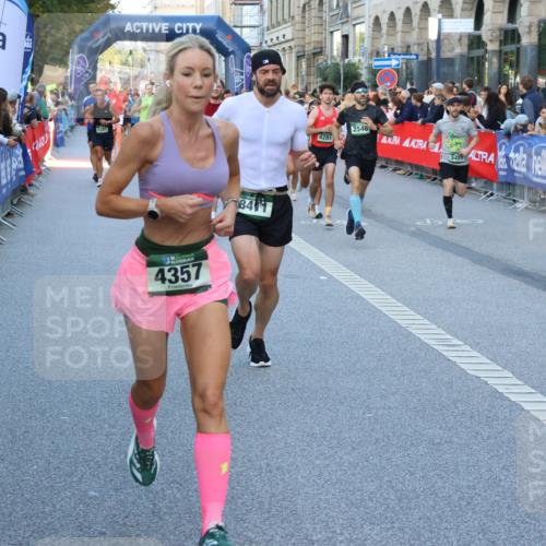 07.09.2025 - BARMER Alsterlauf Strokosch-Dieckow http://msf.ph/oto/8725414 07.09.2025 09:46:18 Ziel 2381, 2487, 2953, 3276, 3412, 3790, 3916, 3942, 4131, 4354, 4389, 4480, 4527, 4651, 4732, 4866, 4985, 5123, 5340, 5768, 6030, 6073, 6237, 8316, 8431, 8470 meine-sportfotos.de