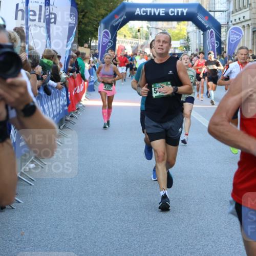 07.09.2025 - BARMER Alsterlauf Strokosch-Dieckow http://msf.ph/oto/8725433 07.09.2025 09:46:13 Ziel 2357, 2381, 2487, 2676, 2953, 3276, 3412, 3916, 4131, 4354, 4389, 4480, 4527, 4651, 4732, 4866, 4927, 4985, 5123, 5340, 5584, 5724, 6011, 6073, 6286, 8011, 8316, 8431, 8470 meine-sportfotos.de