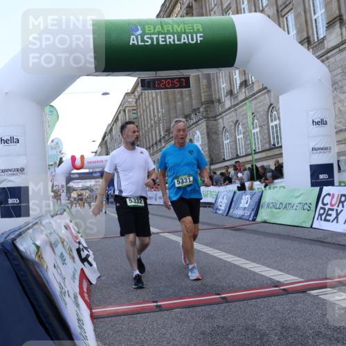 07.09.2025 - BARMER Alsterlauf Strokosch-Dieckow http://msf.ph/oto/8725437 07.09.2025 10:20:55 Ziel 2928, 2983, 3619, 4901, 5331, 5332 meine-sportfotos.de