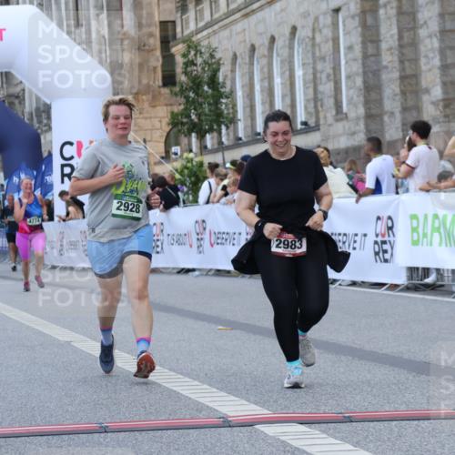 07.09.2025 - BARMER Alsterlauf Strokosch-Dieckow http://msf.ph/oto/8725443 07.09.2025 10:20:58 Ziel 2928, 2983, 4414, 4774, 4901, 5331, 5332 meine-sportfotos.de