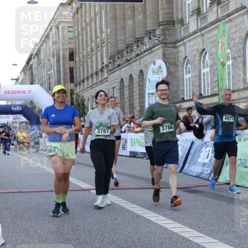 07.09.2025 - BARMER Alsterlauf Strokosch-Dieckow http://msf.ph/oto/8725471 07.09.2025 10:21:14 Ziel 3216, 3297, 3383, 3672, 3786, 3787, 3969, 4151, 4152, 4331, 4971 meine-sportfotos.de
