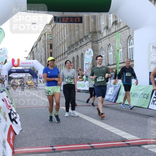 07.09.2025 - BARMER Alsterlauf Strokosch-Dieckow http://msf.ph/oto/8725472 07.09.2025 10:21:15 Ziel 3216, 3297, 3383, 3672, 3786, 3787, 3969, 4151, 4152, 4331, 4971 meine-sportfotos.de