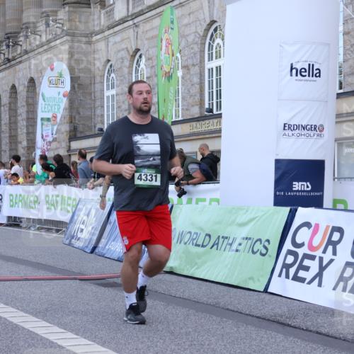 07.09.2025 - BARMER Alsterlauf Strokosch-Dieckow http://msf.ph/oto/8725476 07.09.2025 10:21:20 Ziel 2685, 2686, 2861, 2862, 2977, 3383, 4141, 4142, 4151, 4152, 4331, 4971 meine-sportfotos.de