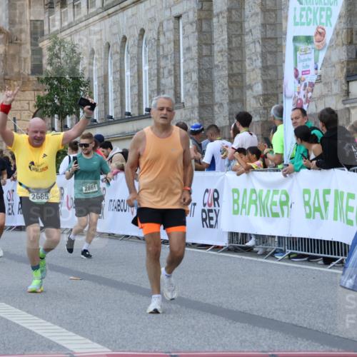 07.09.2025 - BARMER Alsterlauf Strokosch-Dieckow http://msf.ph/oto/8725478 07.09.2025 10:21:21 Ziel 2685, 2686, 2861, 2862, 2977, 3383, 4141, 4142, 4331 meine-sportfotos.de