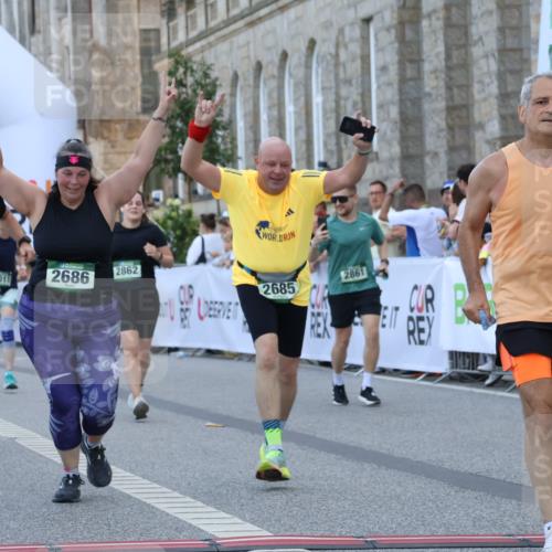 07.09.2025 - BARMER Alsterlauf Strokosch-Dieckow http://msf.ph/oto/8725482 07.09.2025 10:21:23 Ziel 2685, 2686, 2861, 2862, 2977, 3383, 4003, 4011, 4141, 4142, 4331 meine-sportfotos.de