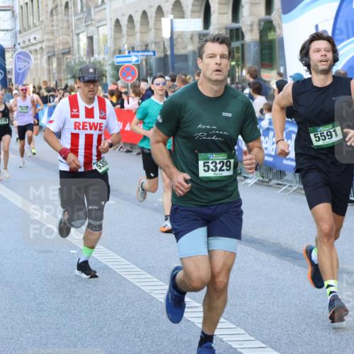 07.09.2025 - BARMER Alsterlauf Strokosch-Dieckow http://msf.ph/oto/8725483 07.09.2025 09:46:03 Ziel 2178, 2357, 2404, 2546, 2676, 2721, 2792, 2953, 3146, 3276, 3788, 3916, 4131, 4134, 4274, 4281, 4358, 4389, 4480, 4484, 4865, 4927, 5123, 5141, 5150, 5387, 5451, 5584, 5724, 5729, 6011, 6072, 6166, 6286, 8011, 8191, 8470 meine-sportfotos.de