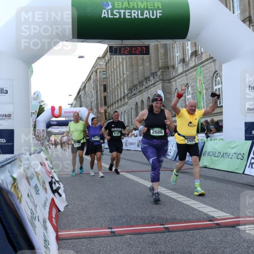 07.09.2025 - BARMER Alsterlauf Strokosch-Dieckow http://msf.ph/oto/8725493 07.09.2025 10:21:25 Ziel 2685, 2686, 2861, 2862, 2977, 3383, 4003, 4011, 4141, 4142 meine-sportfotos.de