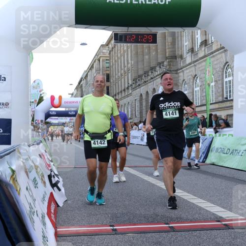 07.09.2025 - BARMER Alsterlauf Strokosch-Dieckow http://msf.ph/oto/8725499 07.09.2025 10:21:27 Ziel 2685, 2686, 2861, 2862, 2977, 3777, 4003, 4011, 4141, 4142, 4564 meine-sportfotos.de