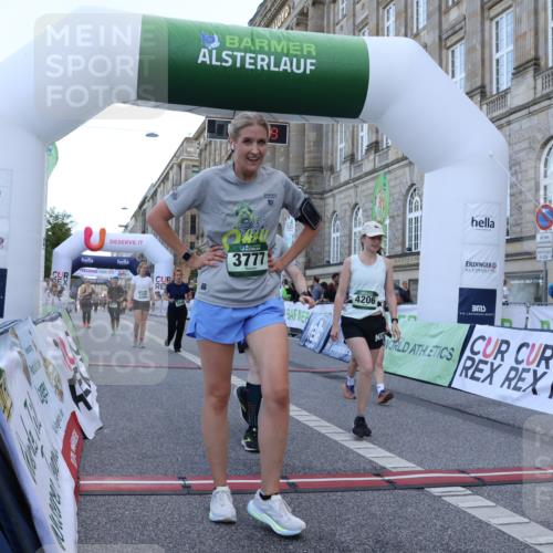 07.09.2025 - BARMER Alsterlauf Strokosch-Dieckow http://msf.ph/oto/8725521 07.09.2025 10:21:37 Ziel 3777, 4206, 4564, 4656, 4919, 5019, 5594, 5846, 5848, 8031 meine-sportfotos.de