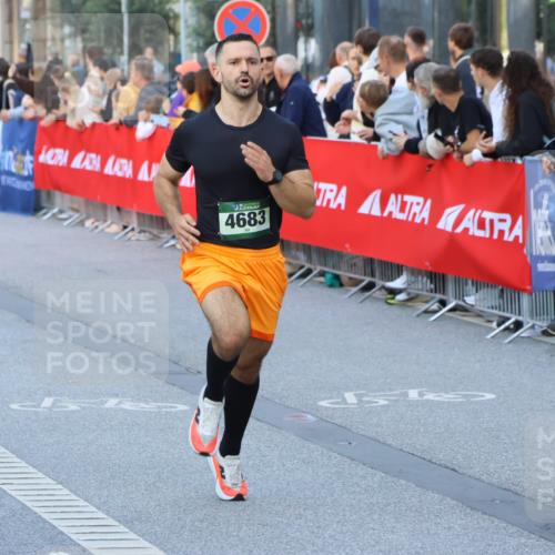 07.09.2025 - BARMER Alsterlauf Strokosch-Dieckow http://msf.ph/oto/8725529 07.09.2025 09:45:48 Ziel 2078, 2201, 2258, 2546, 2601, 2627, 2721, 2935, 3146, 3160, 3727, 3874, 3935, 4134, 4224, 4274, 4281, 4357, 4358, 4865, 4890, 5150, 5178, 5184, 5294, 5373, 5387, 5451, 5591, 5734, 5798, 5963, 6067, 6072, 6229, 8236, 8347, 8411 meine-sportfotos.de