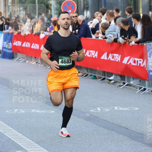 07.09.2025 - BARMER Alsterlauf Strokosch-Dieckow http://msf.ph/oto/8725532 07.09.2025 09:45:48 Ziel 2078, 2201, 2258, 2546, 2601, 2627, 2721, 2935, 3146, 3160, 3727, 3874, 3935, 4134, 4224, 4274, 4281, 4357, 4358, 4865, 4890, 5150, 5178, 5184, 5294, 5373, 5387, 5451, 5591, 5734, 5798, 5963, 6067, 6072, 6229, 8236, 8347, 8411 meine-sportfotos.de