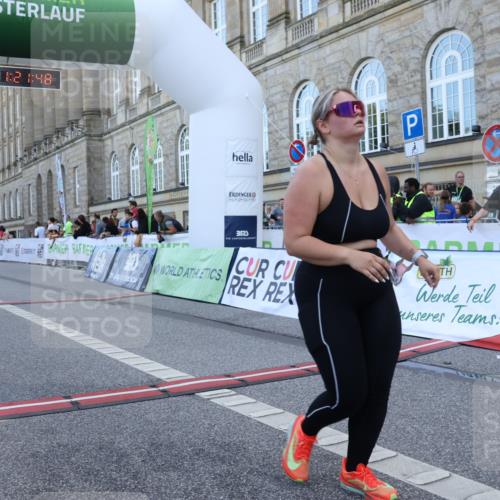 07.09.2025 - BARMER Alsterlauf Strokosch-Dieckow http://msf.ph/oto/8725540 07.09.2025 10:21:47 Ziel 2241, 4316, 4656, 5224, 5916, 8031 meine-sportfotos.de