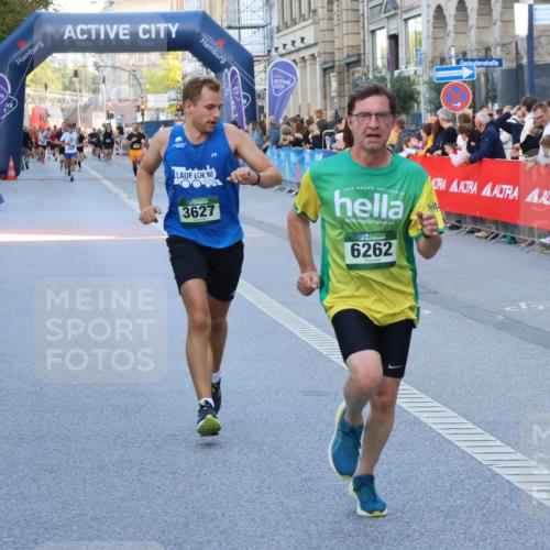 07.09.2025 - BARMER Alsterlauf Strokosch-Dieckow http://msf.ph/oto/8725557 07.09.2025 09:45:37 Ziel 2078, 2201, 2258, 2329, 2349, 2601, 2627, 2935, 3160, 3727, 3874, 3935, 4224, 4683, 4890, 5178, 5184, 5294, 5329, 5355, 5373, 5591, 5734, 5764, 5798, 6067, 6229, 8236, 8256 meine-sportfotos.de