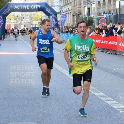 07.09.2025 - BARMER Alsterlauf Strokosch-Dieckow http://msf.ph/oto/8725560 07.09.2025 09:45:37 Ziel 2078, 2201, 2258, 2329, 2349, 2601, 2627, 2935, 3160, 3727, 3874, 3935, 4224, 4683, 4890, 5178, 5184, 5294, 5329, 5355, 5373, 5591, 5734, 5764, 5798, 6067, 6229, 8236, 8256 meine-sportfotos.de