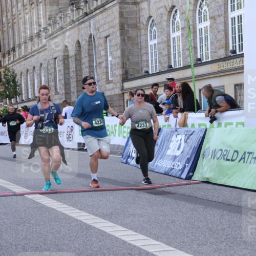 07.09.2025 - BARMER Alsterlauf Strokosch-Dieckow http://msf.ph/oto/8725577 07.09.2025 10:22:05 Ziel 2090, 3354, 3355, 3779, 3780, 3965, 3994, 4167, 4233, 4234, 5233 meine-sportfotos.de