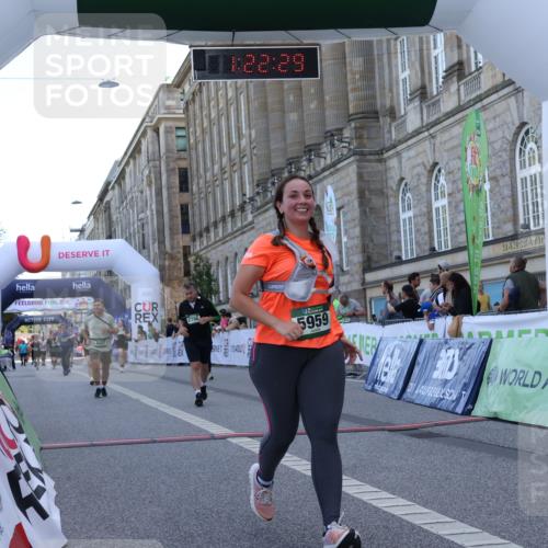 07.09.2025 - BARMER Alsterlauf Strokosch-Dieckow http://msf.ph/oto/8725627 07.09.2025 10:22:28 Ziel 2281, 2706, 3312, 3313, 3547, 4437, 5235, 5959, 8004 meine-sportfotos.de