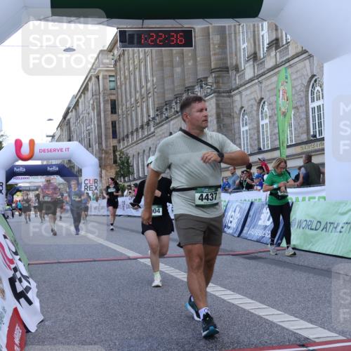 07.09.2025 - BARMER Alsterlauf Strokosch-Dieckow http://msf.ph/oto/8725637 07.09.2025 10:22:34 Ziel 2182, 2706, 3091, 4437, 4448, 4563, 5030, 5235, 8004 meine-sportfotos.de