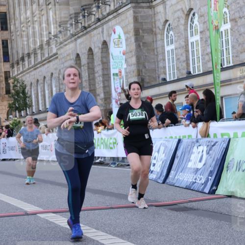 07.09.2025 - BARMER Alsterlauf Strokosch-Dieckow http://msf.ph/oto/8725645 07.09.2025 10:22:39 Ziel 2182, 3091, 3185, 4448, 4475, 4563, 5030, 5235 meine-sportfotos.de