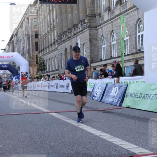 07.09.2025 - BARMER Alsterlauf Strokosch-Dieckow http://msf.ph/oto/8725662 07.09.2025 10:22:45 Ziel 2727, 3185, 3699, 4448, 4475, 4563 meine-sportfotos.de